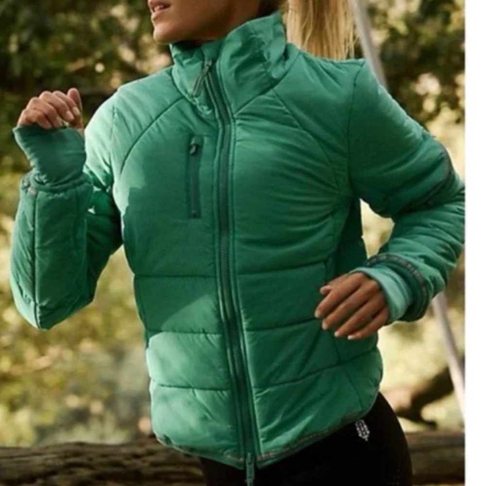 FP Movement Green Gathering Storm Run Puffer Jacket Size XS NEW